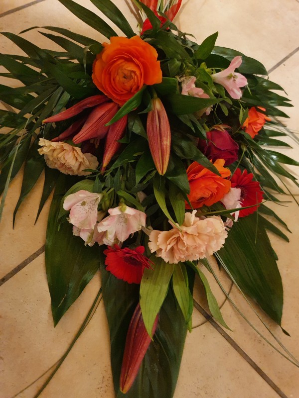 Vente de gerbes de fleurs pour enterrement à Villefranche-sur-Saône