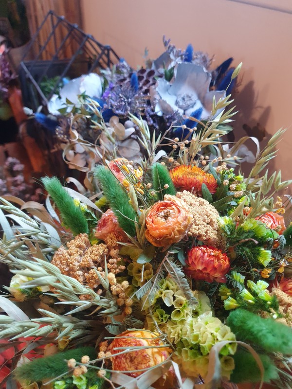 Atelier bouquet rond en fleurs séchées- Samedi 15 novembre  2025- 50 euros