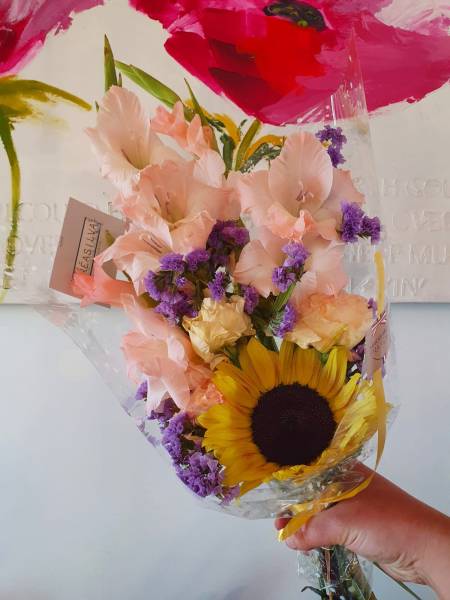Bouquet de fleurs Too good to go 4,99 au lieu de 20 euros sur l'application avec retrait en boutique dans le Beaujolais