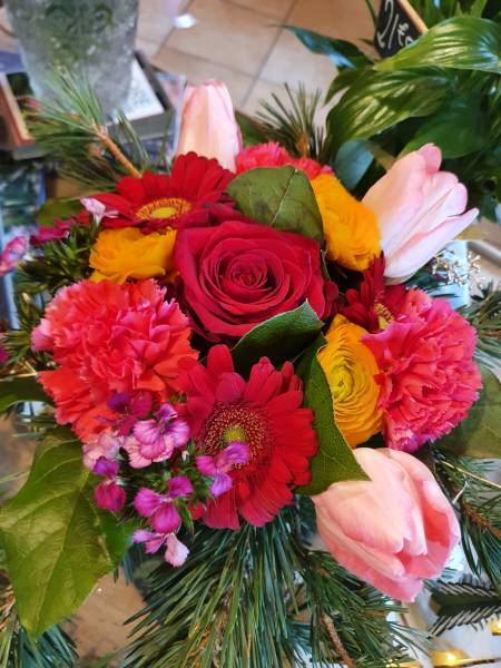 Bouquet décoration de Noël à Arnas